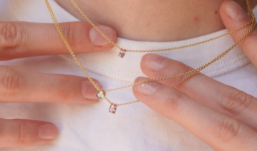 Personalisierbare Ketten & faire Edelsteine