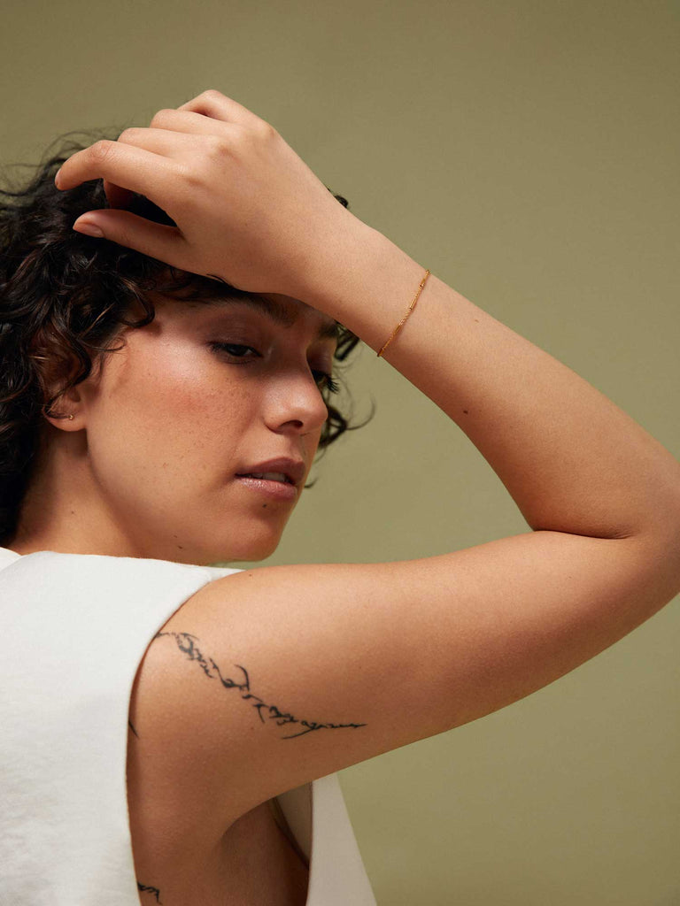 Zartes Armband mit Stäbchen | Goldarmband von DEAR DARLING BERLIN