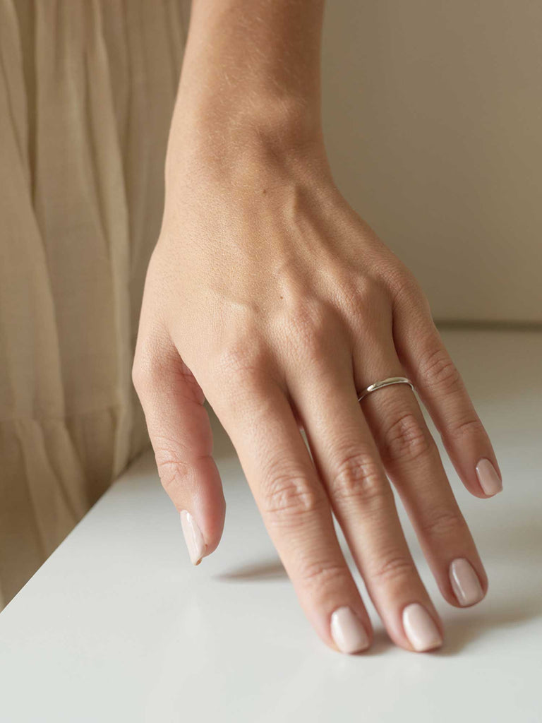 Nachhaltiger Ehering für Sie und Ihn | Echtgold & schmal von DEAR DARLING BERLIN