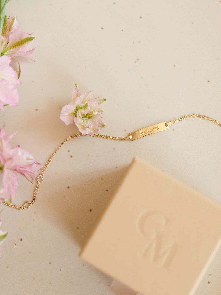 Armband für Kinder mit Gravur aus 14k Gold mit Box