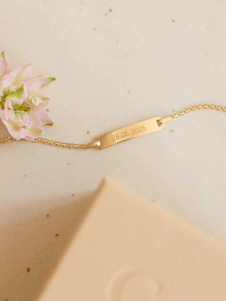 Armband für Kinder mit Gravur aus 14k Gold Detail