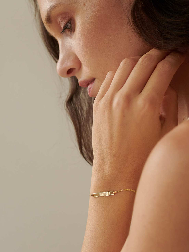 Armband Alba für Kinder mit Gravur | 14k Echtgold von DEAR DARLING BERLIN