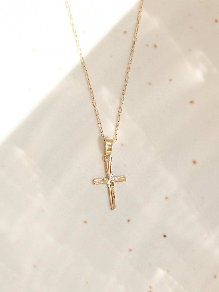 Kreuzkette für Kinder Libby | 14k Echtgold von DEAR DARLING BERLIN