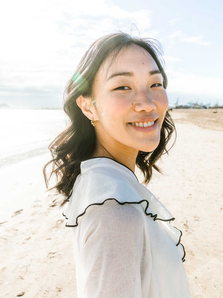 Nachhaltige Love Clover Creolen | Kleeblatt Ohrringe von DEAR DARLING BERLIN