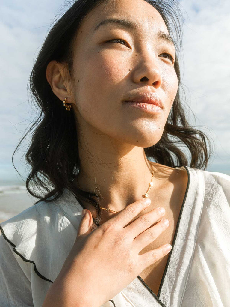 Nachhaltige Love Clover Creolen | Kleeblatt Ohrringe von DEAR DARLING BERLIN