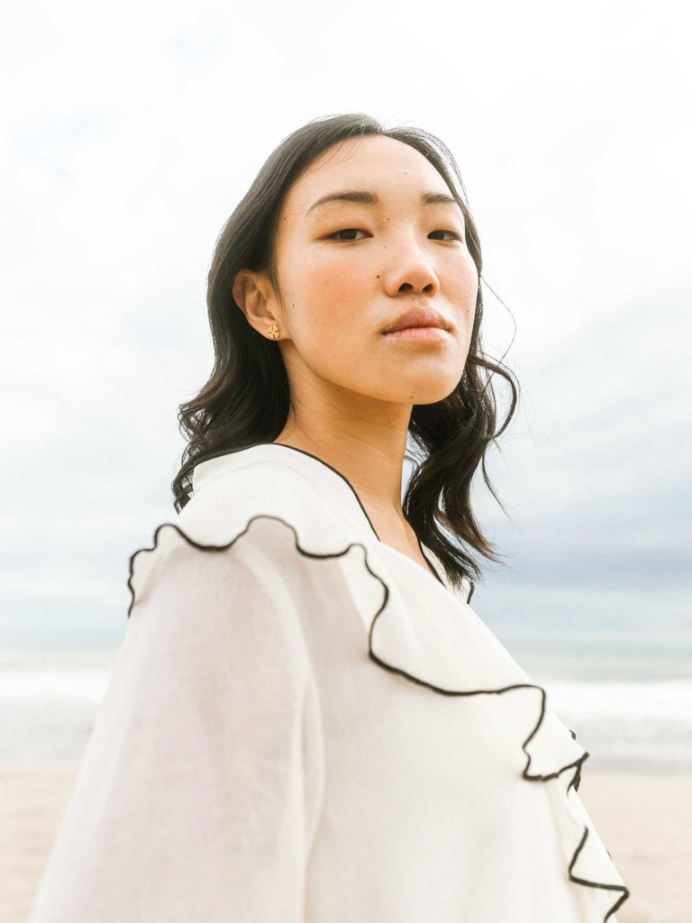 Nachhaltige Love Clover Ohrstecker | Kleeblatt Ohrringe von DEAR DARLING BERLIN