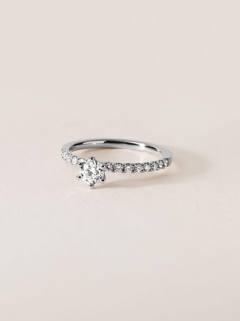 Verlobungsring mit Lab Grown Diamonds | Harper Luxe von DEAR DARLING BERLIN