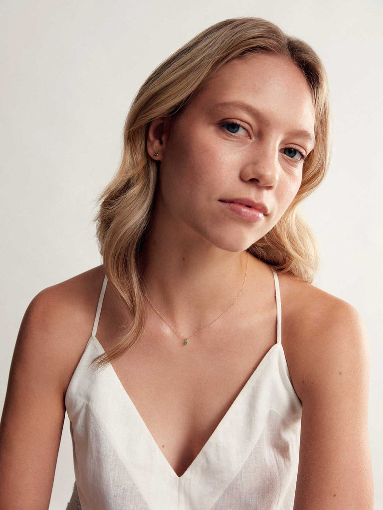 Geburtsstein Mai Halskette | 14k Echtgold & Smaragd von DEAR DARLING BERLIN