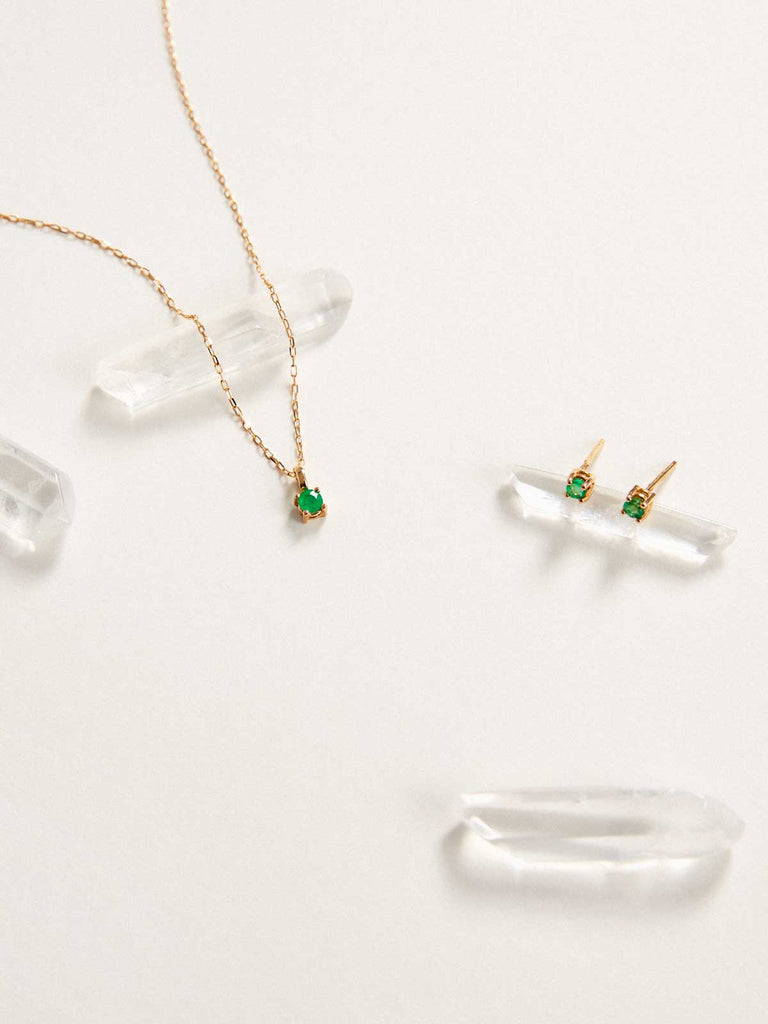 Geburtsstein Mai Halskette | 14k Echtgold & Smaragd von DEAR DARLING BERLIN