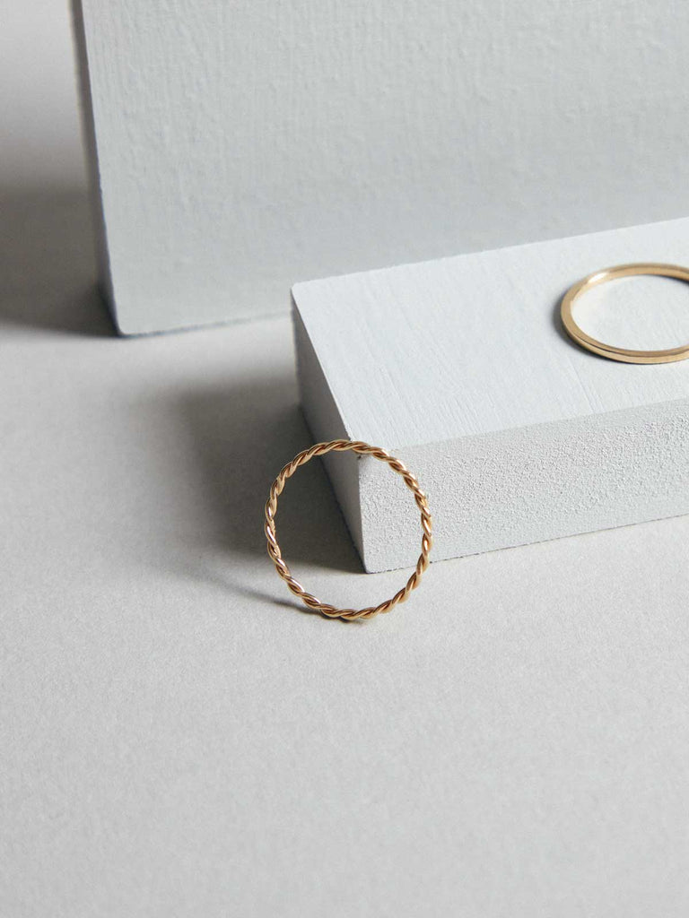 Nachhaltiger 14k Echtgold Soulmates Ring von DEAR DARLING BERLIN