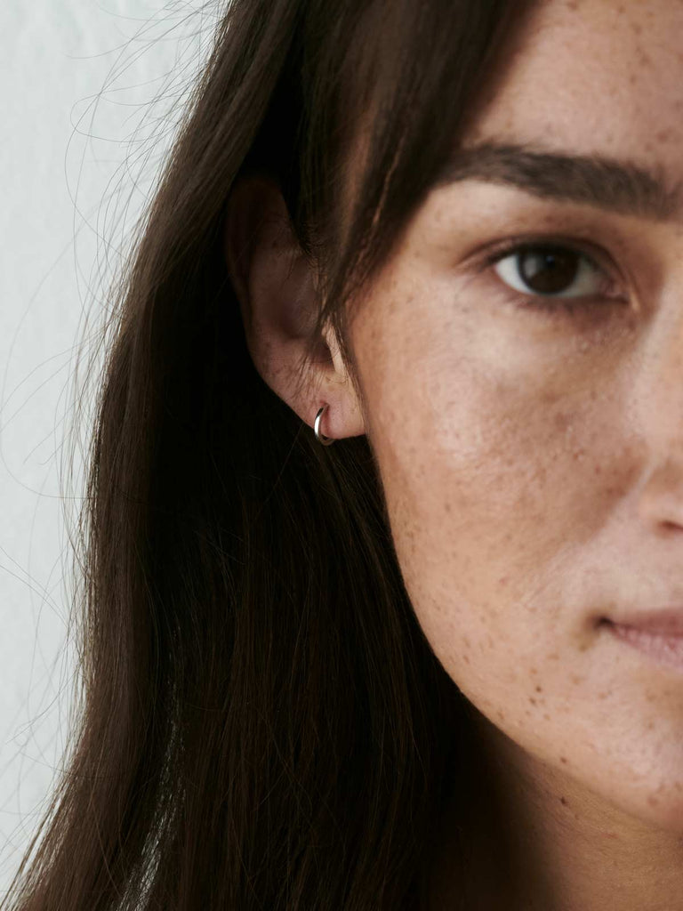 Nachhaltige 14k Echtgold Berlin Basic Gold Hoops von DEAR DARLING BERLIN