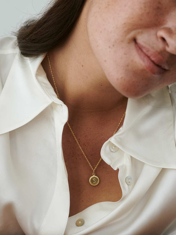 Halskette Harmony mit personalisierbarem runden Anhänger | 14k Gold | Gravurkette
