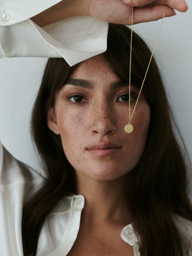 Personalisierbarer Anhänger | 14k Echtgold | Mit Gravur von DEAR DARLING BERLIN