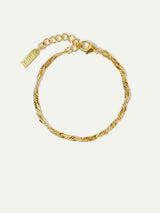 Produktbild von nachhaltigem Armband Sofia in Gold von weiter weg