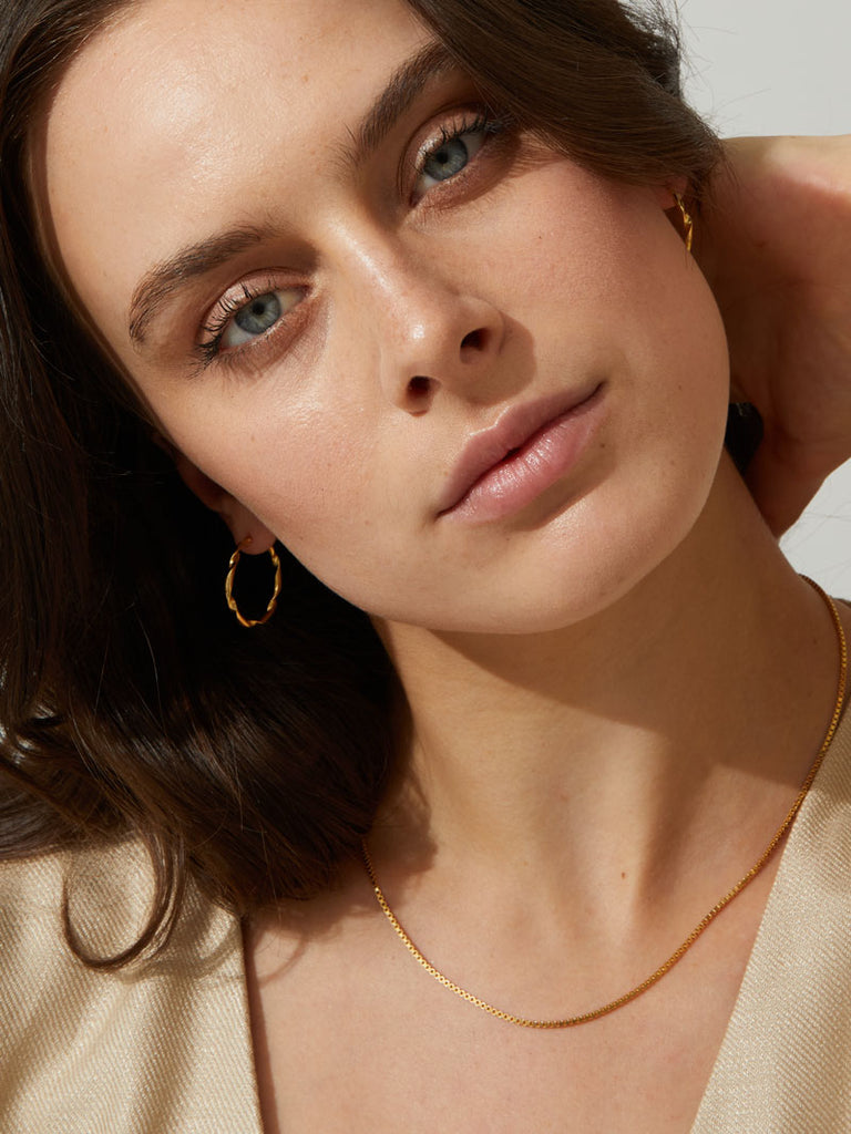 Nachhaltige Elegant Hoop Earrings | Recycletes Material von DEAR DARLING BERLIN