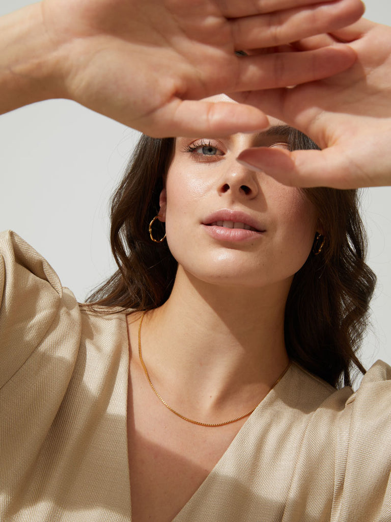 Nachhaltige Elegant Hoop Earrings | Recycletes Material von DEAR DARLING BERLIN