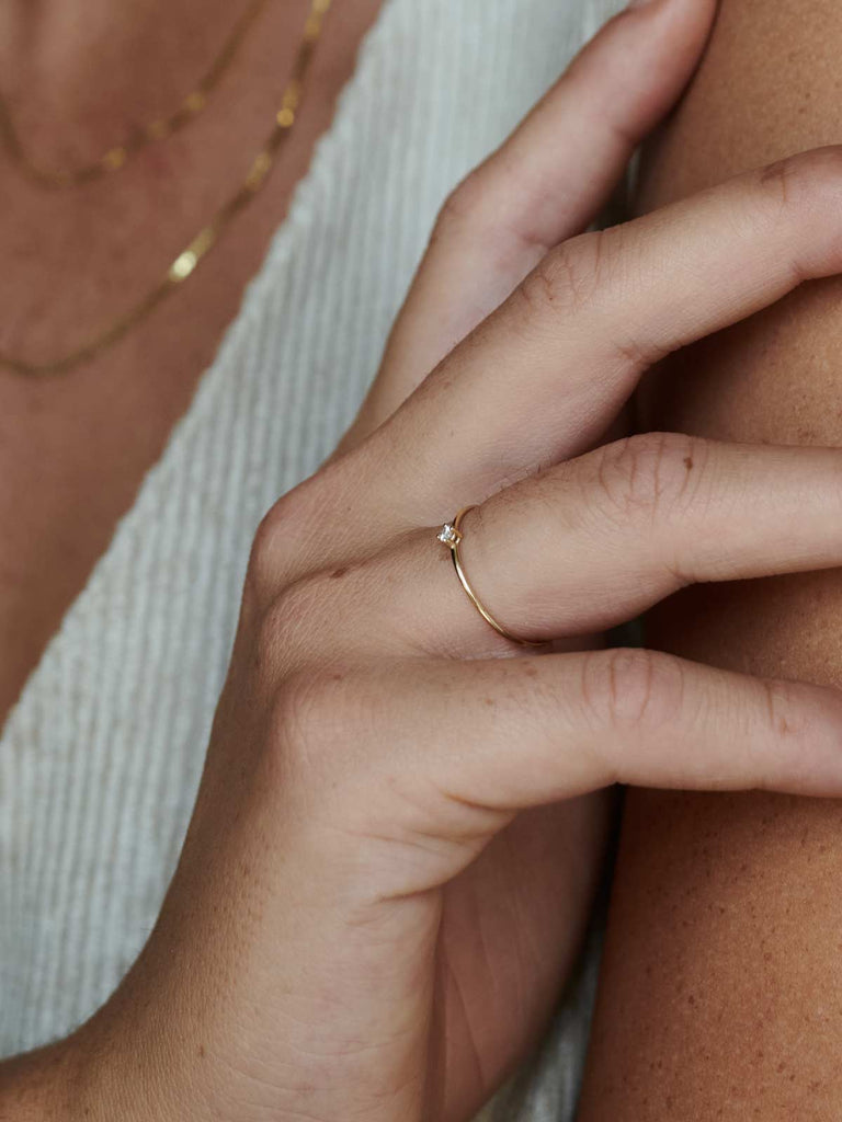 Lab Grown Diamond Ring | 14k Echtgold von DEAR DARLING BERLIN